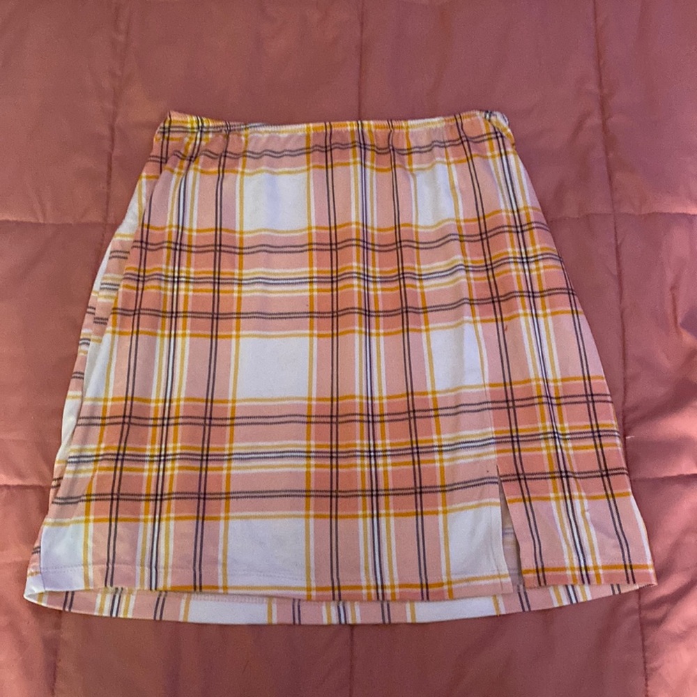 Pink mini skirt . Never worn